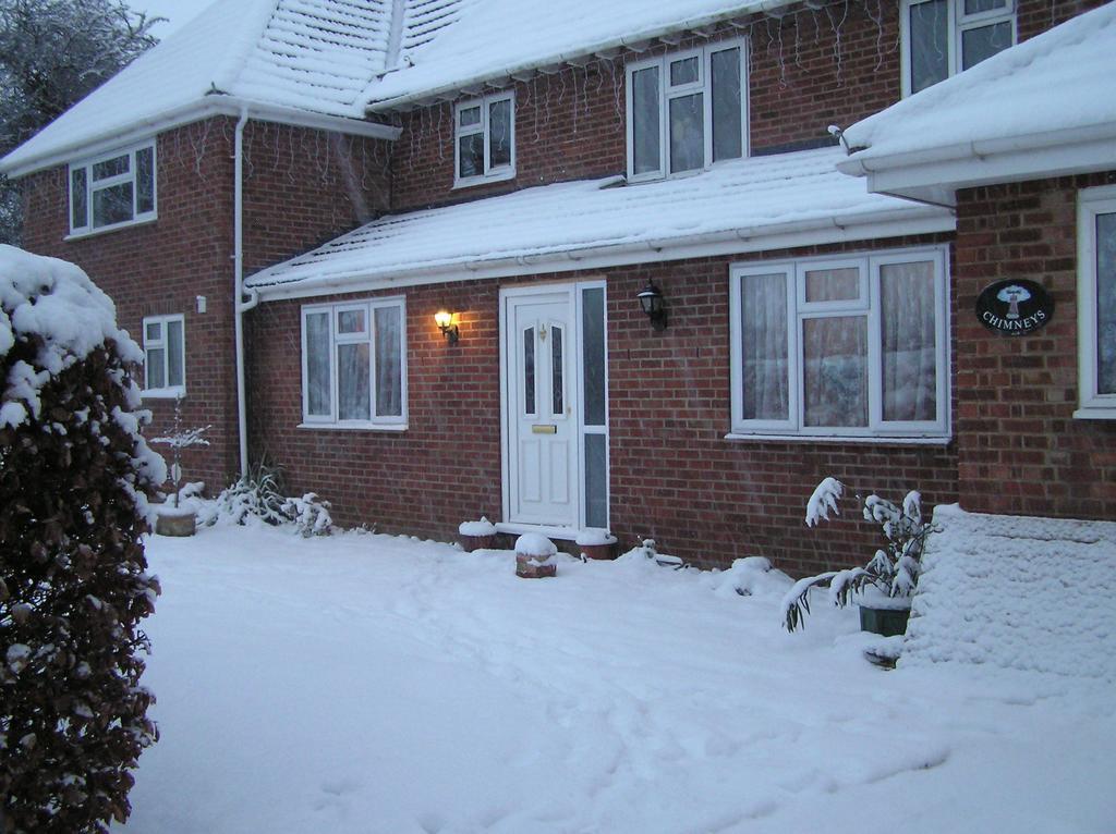 Chimneys B&B Holbrook  Екстериор снимка